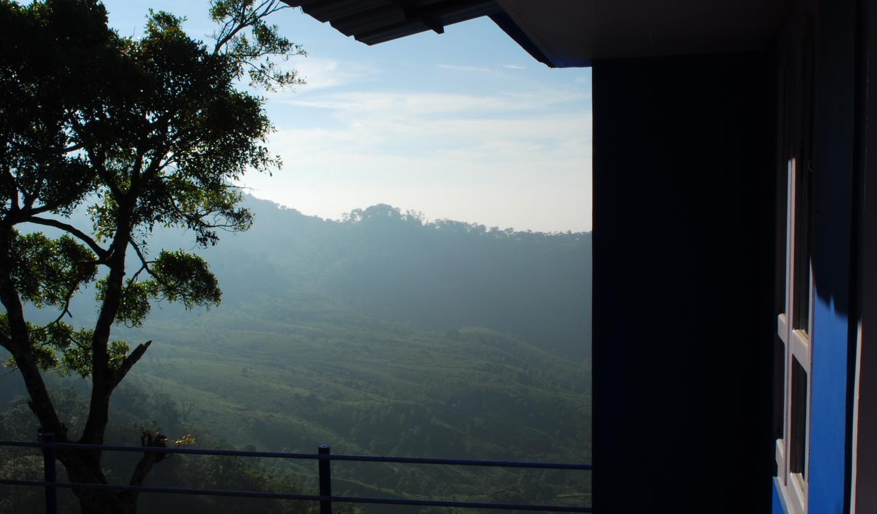 Bed and Breakfast Holly Hock à Munnar Extérieur photo